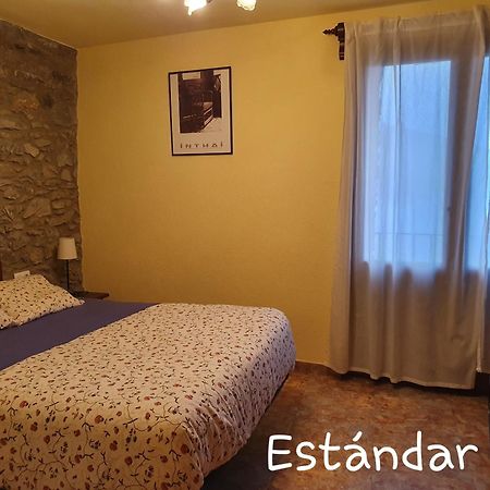 Apartaments Rurals XIX Queralbs Phòng bức ảnh