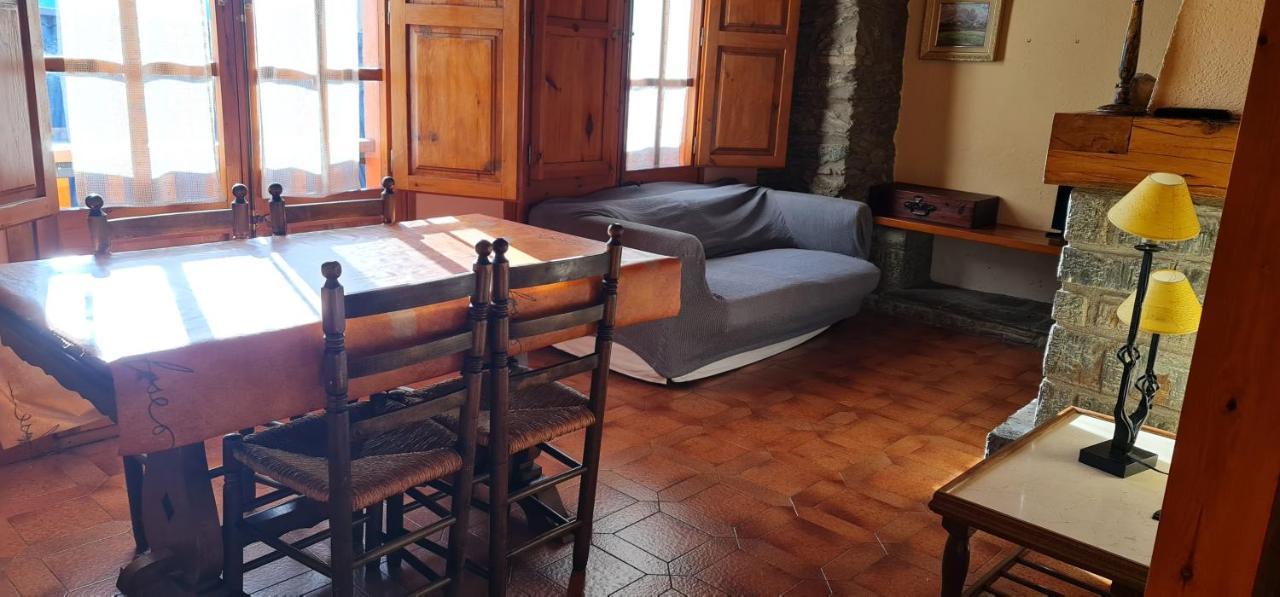 Apartaments Rurals XIX Queralbs Ngoại thất bức ảnh