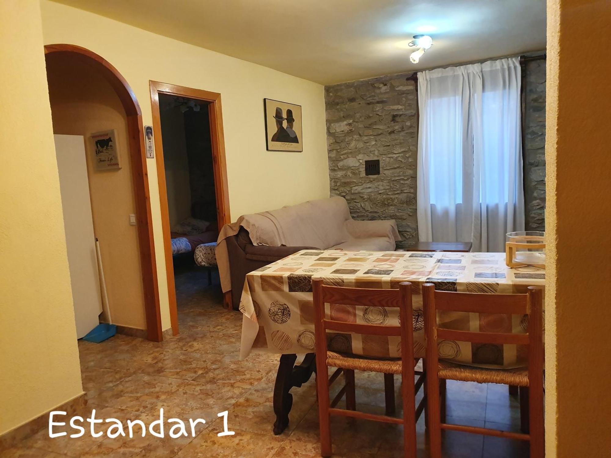 Apartaments Rurals XIX Queralbs Phòng bức ảnh